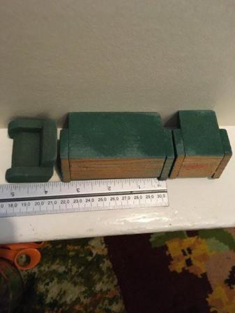 Image 3 of Small scale doll house three piece lounge suite