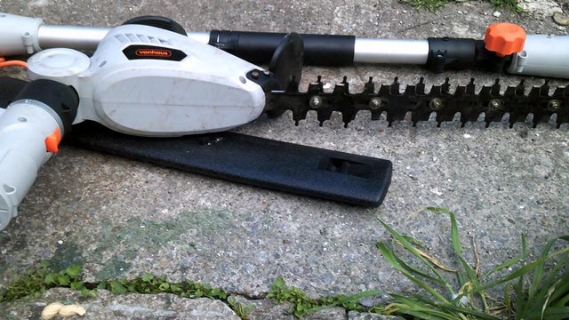 Preview of the first image of VONHAUS ELECTRIC HEDGE TRIMMER FOR SALE.