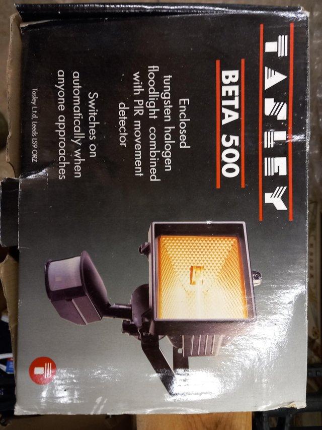 Preview of the first image of Tasley Beta 500 Tungsten Halogen Floodlight.