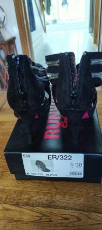 Image 1 of Ladies black high heel shoes UK size 5