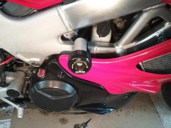 Image 16 of Honda VTR 1000cc W reg motor cycle