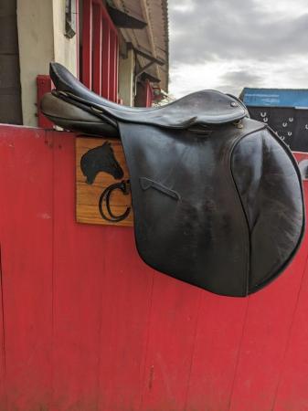 Image 2 of FALCON English Leather 18" Extra Wide GP Saddle