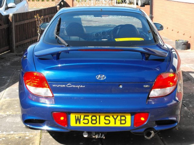 Preview of the first image of Spares or Repair Hyundai Coupe 2.0 SE 3dr.