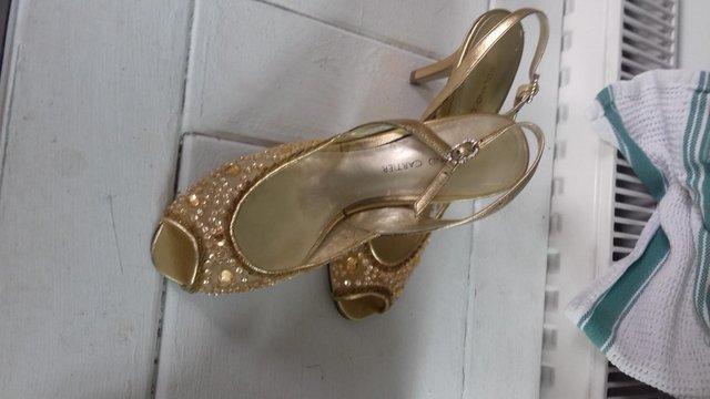 Image 2 of Ladies Elegant Gold Sandals.....