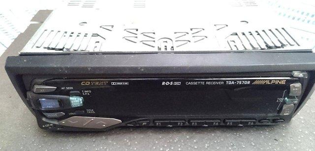 Image 3 of Alpine TDA 7570R Cassette Receiver