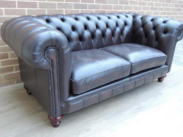 Image 8 of Distinctive Chesterfields Hampton Sofa (UK Delivery)